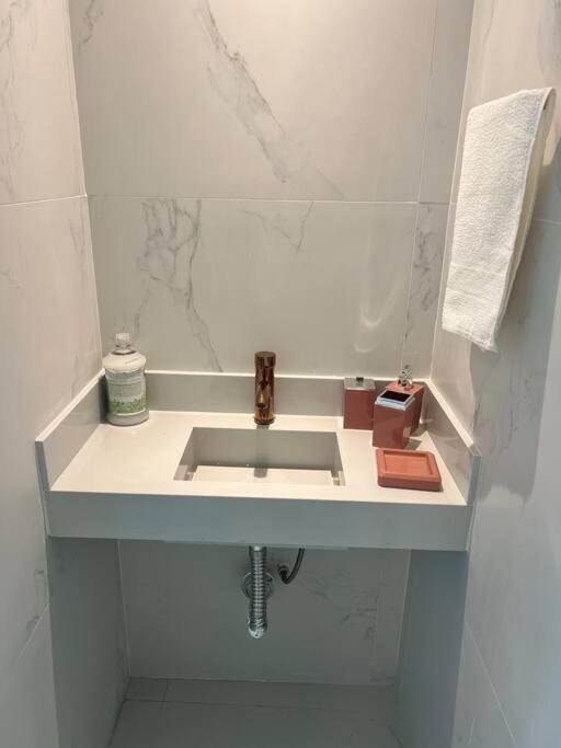 Apartamento Ondina 4 Quartos